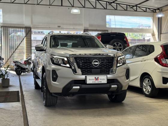 NISSAN FRONTIER 2.3 16V TURBO DIESEL PLATINUM CD 4X4 AUTOMÁTICO